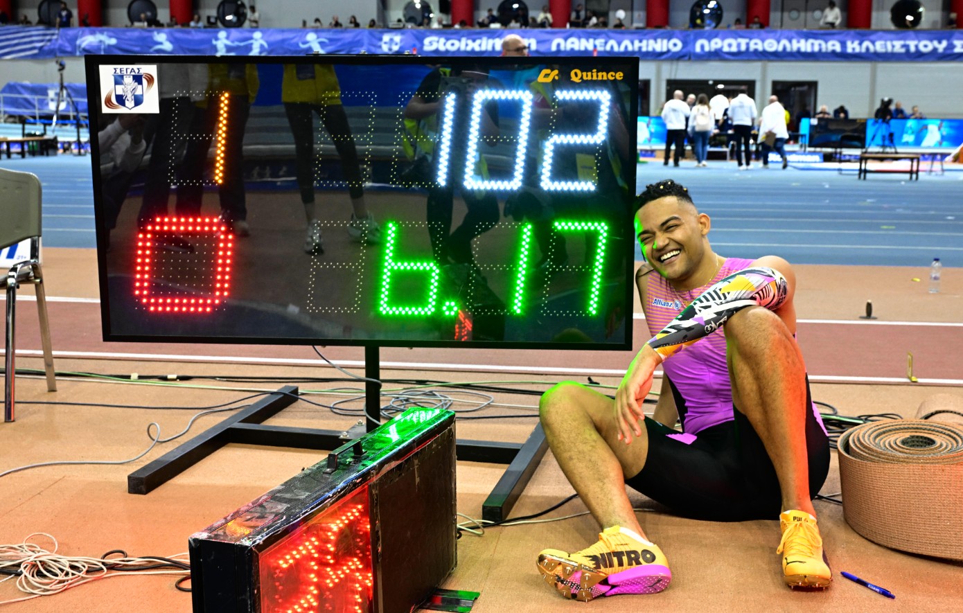 Απίστευτος Καραλής: Με 6,17μ. έκανε τη 2η καλύτερη επίδοση όλων των εποχών στο άλμα επί κοντώ