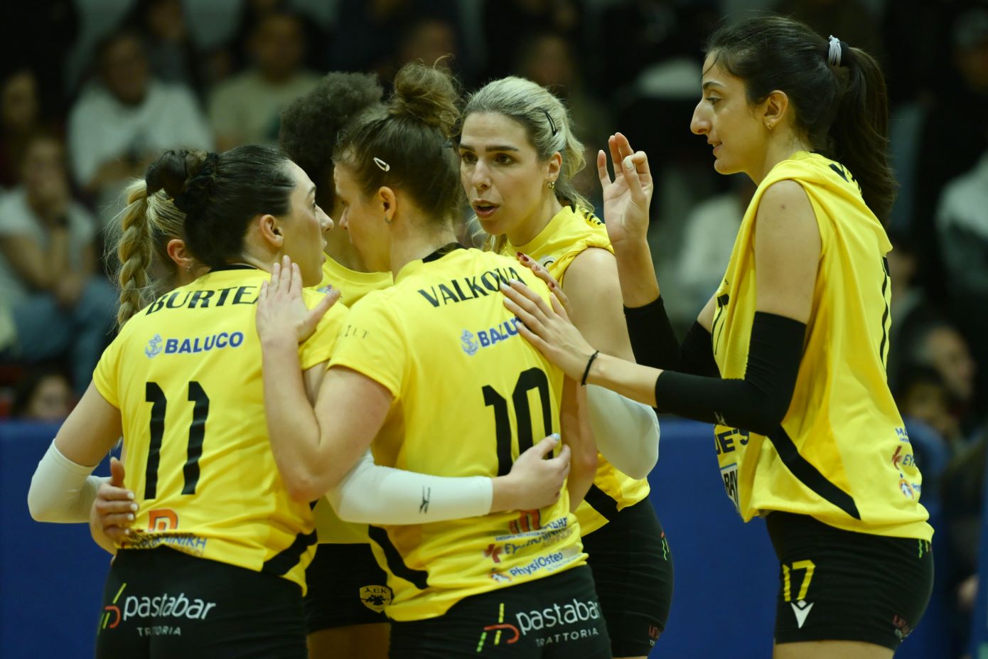 Volley League Γυναικών: Εύκολο πέρασμα της ΑΕΚ από την Βούλα