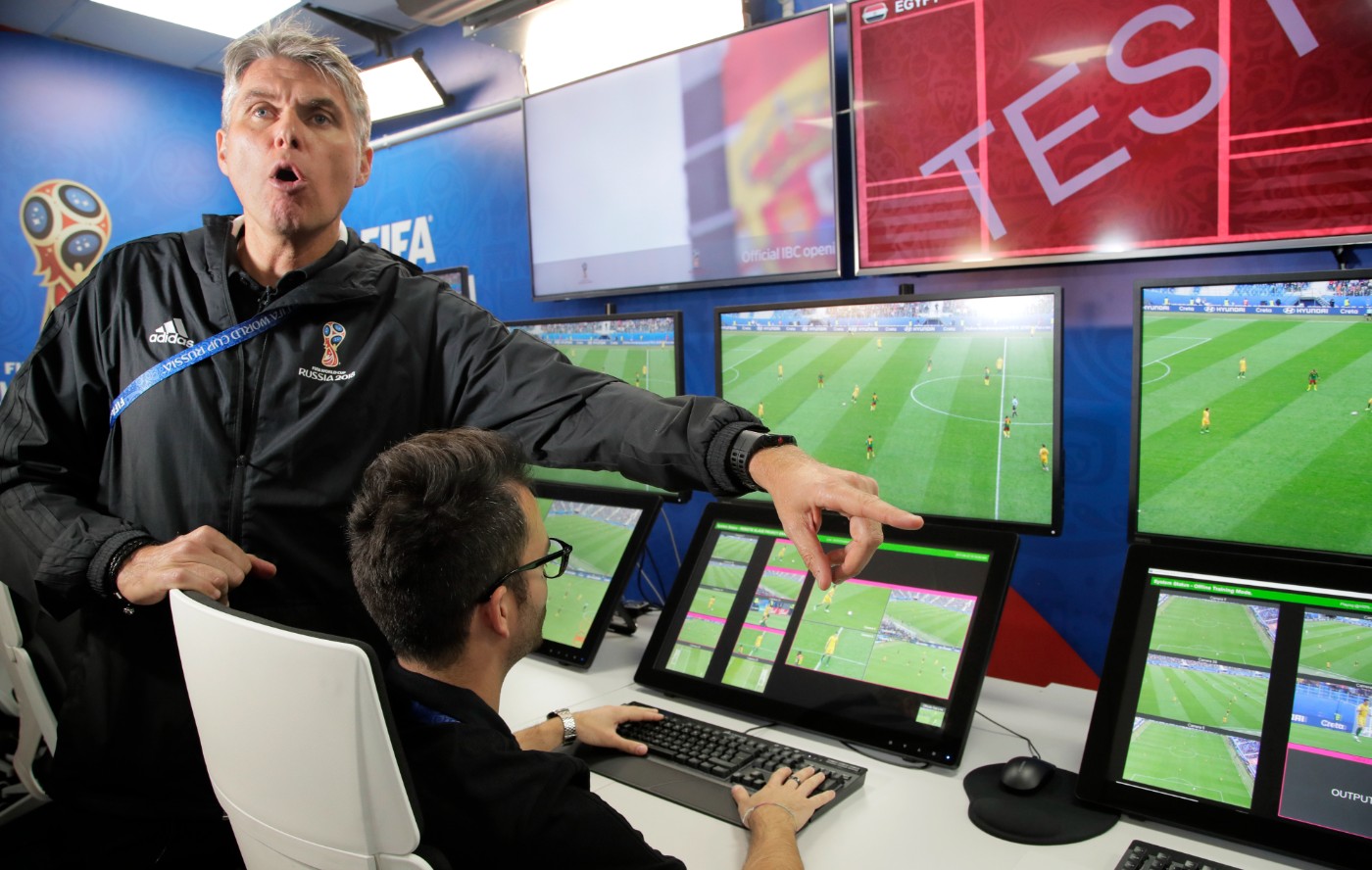 Ροσέτι για VAR: «Λιγότερες παρεμβάσεις, επιστροφή στις βασικές αρχές»