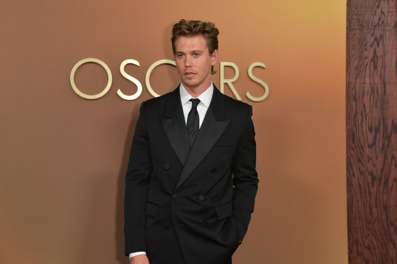 Ο Όστιν Μπάτλερ θα υποδυθεί τον αμφιλεγόμενο θρύλο της ποδηλασίας Λανς Άρμστρονγκ σε νέα ταινία