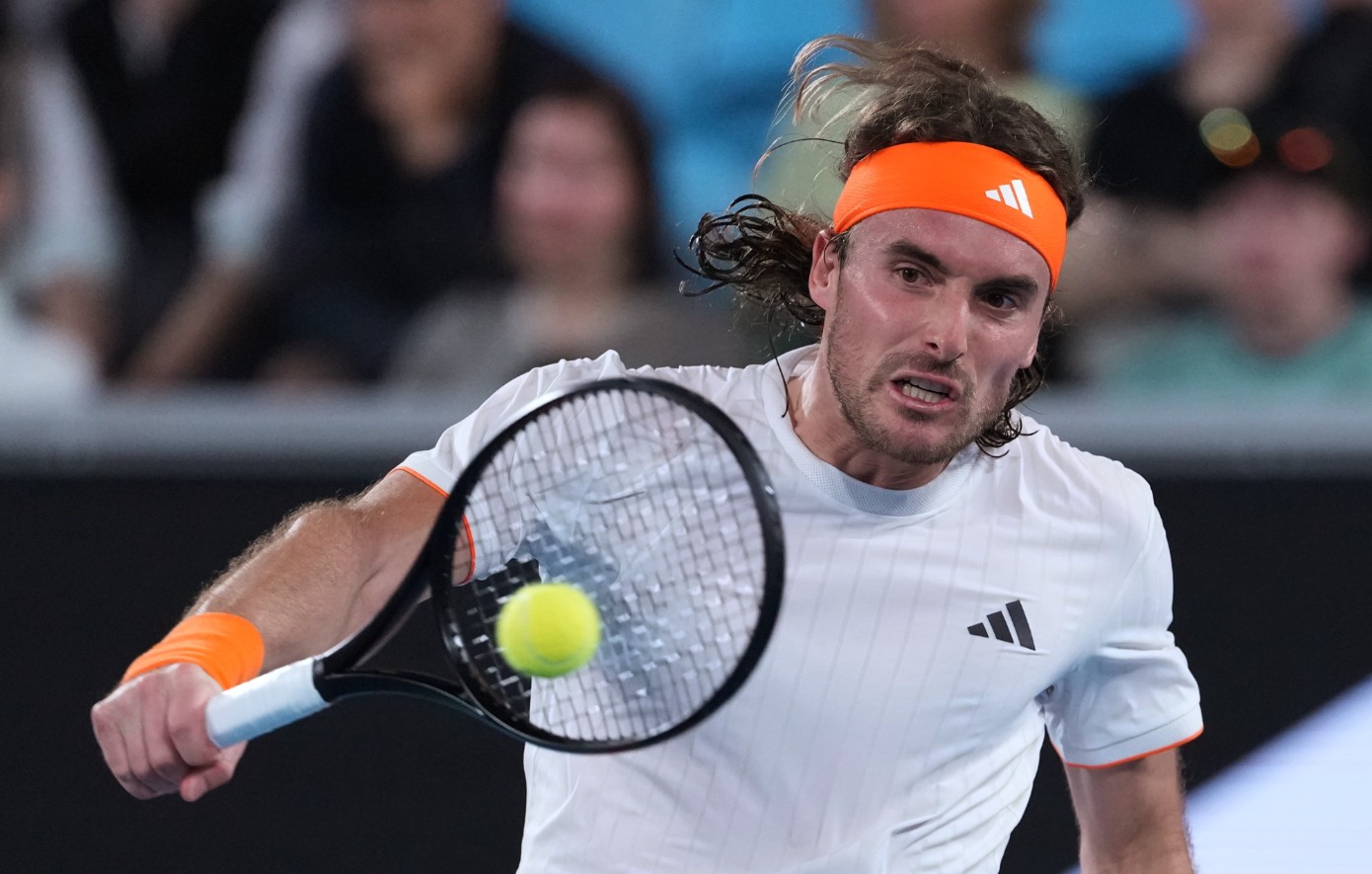 Τσιτσιπάς: Στους 8» του Qatar Open μετά τη νίκη επί του Μεντβέντεφ