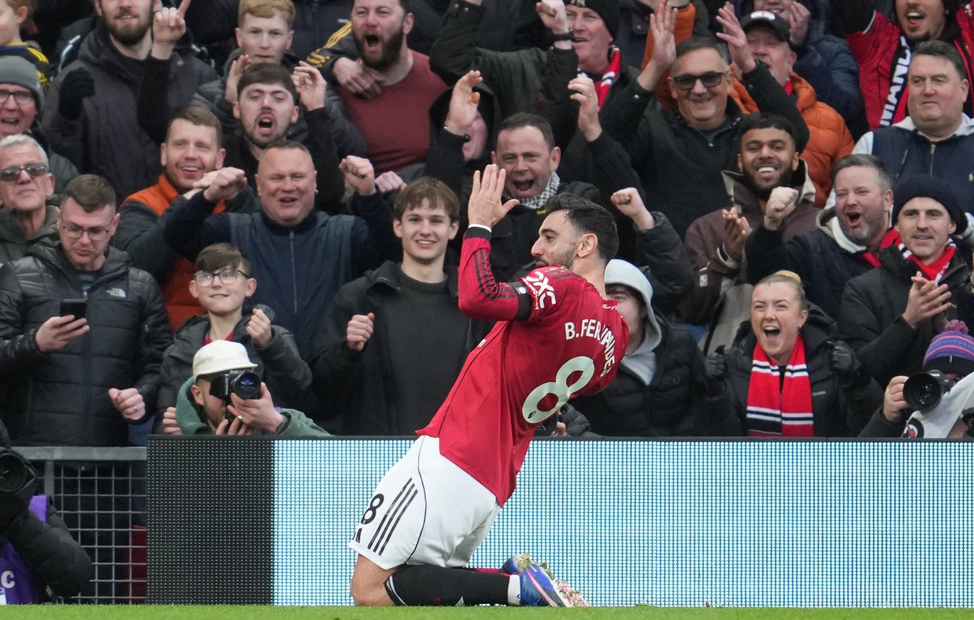 Premier League: Η Μάντσεστερ Γιουνάιτεντ καθάρισε και την Τότεναμ και παρέμεινε στην 4άδα