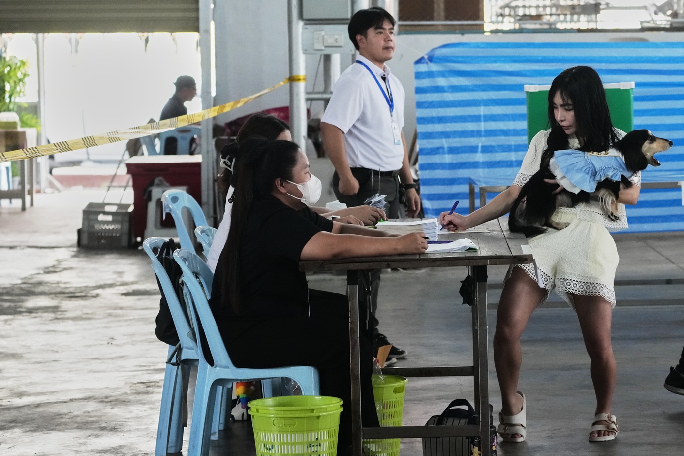 Βουλευτικές εκλογές στην Ταϊλάνδη και δημοψήφισμα για τη συνταγματική αναθεώρηση