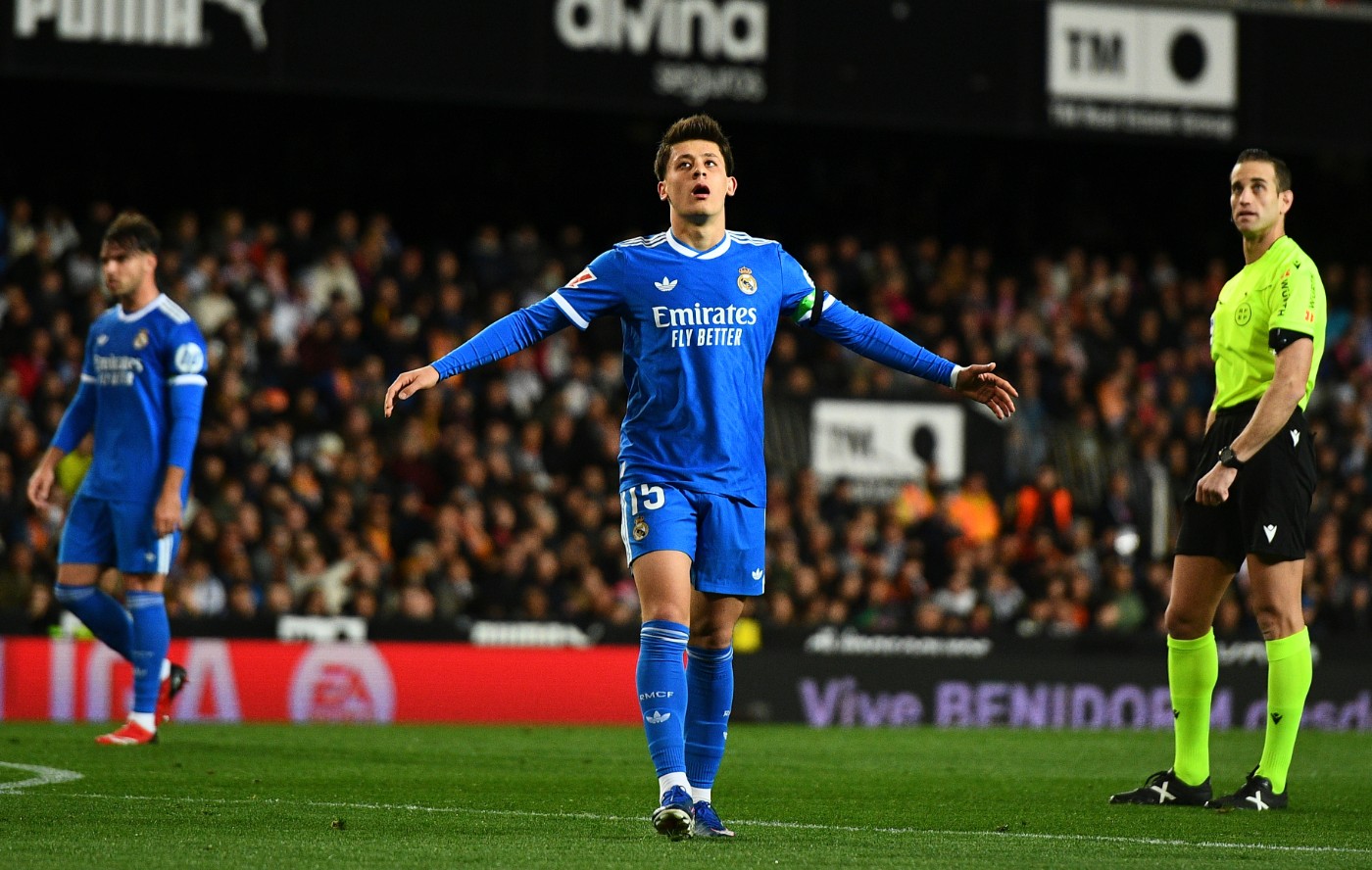 Καταγγελίες για bullying εις βάρος του Αρντά Γκιουλέρ στη Ρεάλ