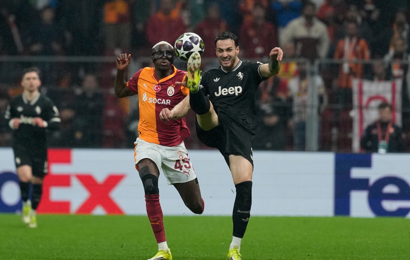 Οσιμέν στη Γιουβέντους; Η «αντι-ιταλική» ρήτρα του Ντε Λαουρέντις «παγώνει» τη μεταγραφή