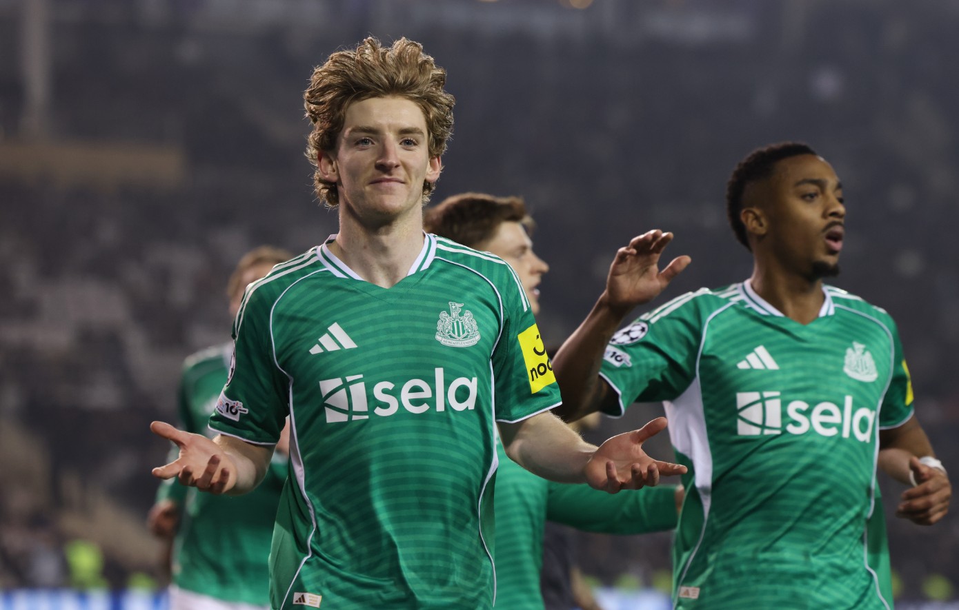 Champions League: Έγραψε ιστορία ο Γκόρντον με 4 γκολ στο πρώτο ημίχρονο, 5-0 η Νιούκαστλ την Καραμπάγκ