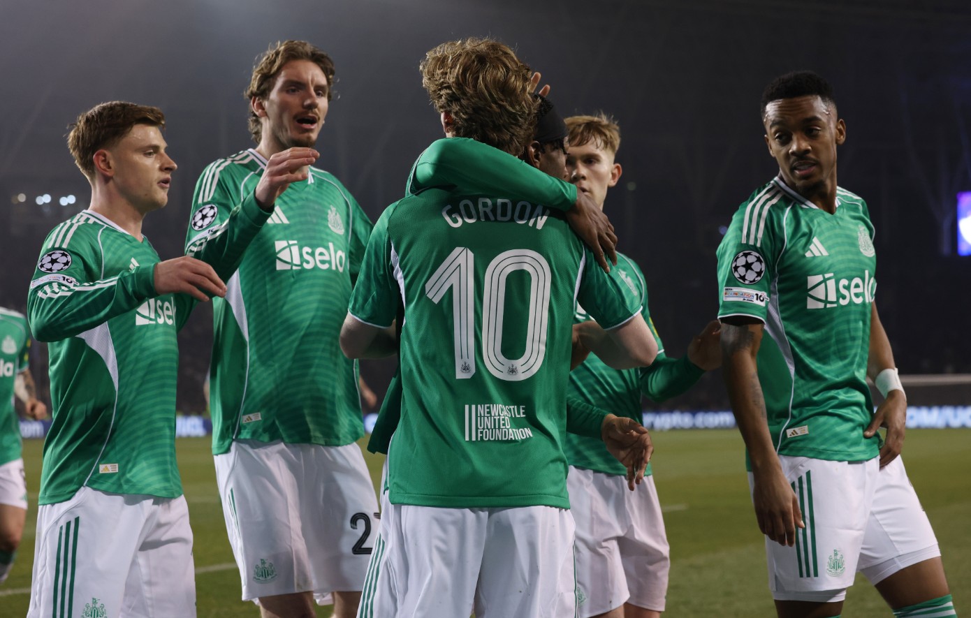 Champions League: Στους «16» η Νιούκαστλ μετά την 6άρα στην έδρα της Καραμπάγκ
