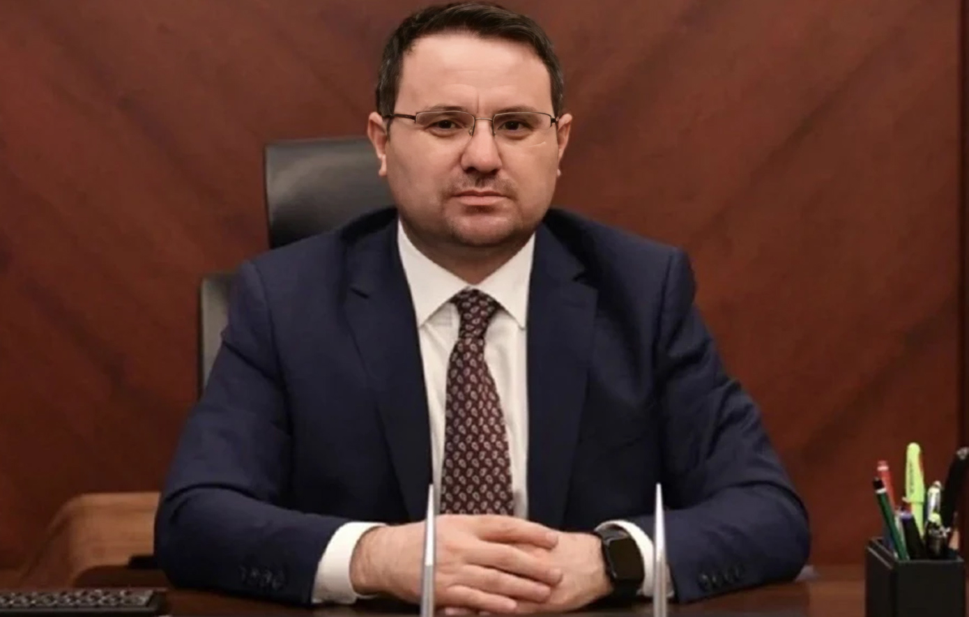 Αμείλικτος δικαστικός ή διώκτης των αντιπάλων του Ερντογάν; &#8211; Ποιος είναι ο νέος υπουργός Δικαιοσύνης της Τουρκίας, Ακίν Γκιουρλέκ