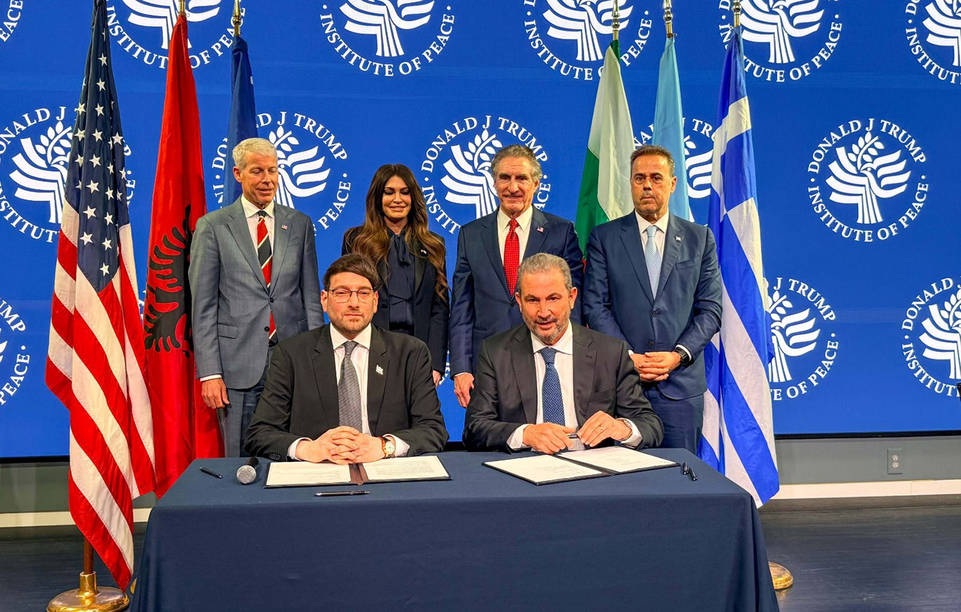 Atlantic SEE LNG Trade: Τι φέρνουν οι 4 συμφωνίες στην Ουάσιγκτον για τον Κάθετο Διάδρομο