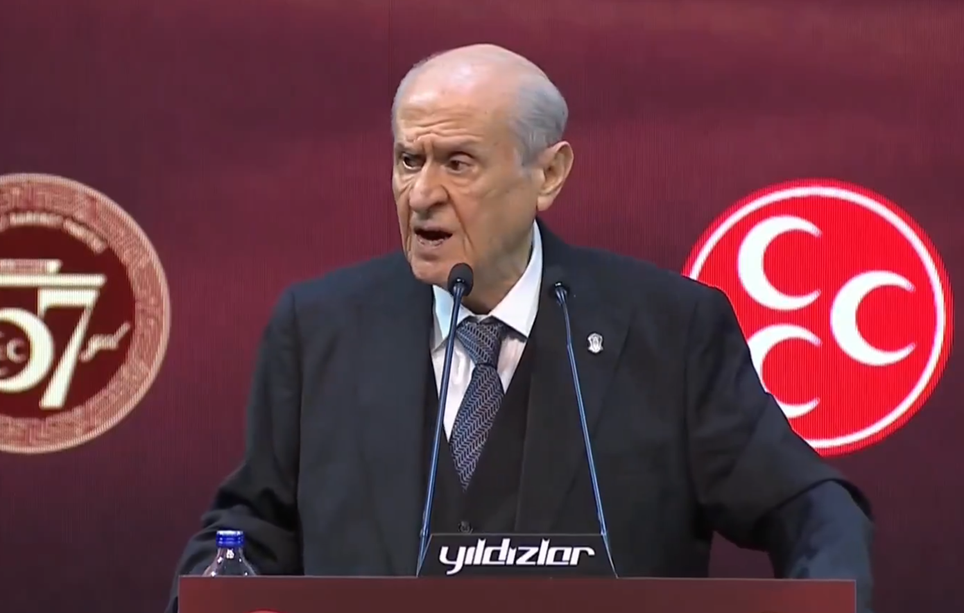 «Προδοσία!»: Ο Μπαχτσελί βάζει κόκκινη γραμμή στον Ερντογάν για το νέο Σύνταγμα