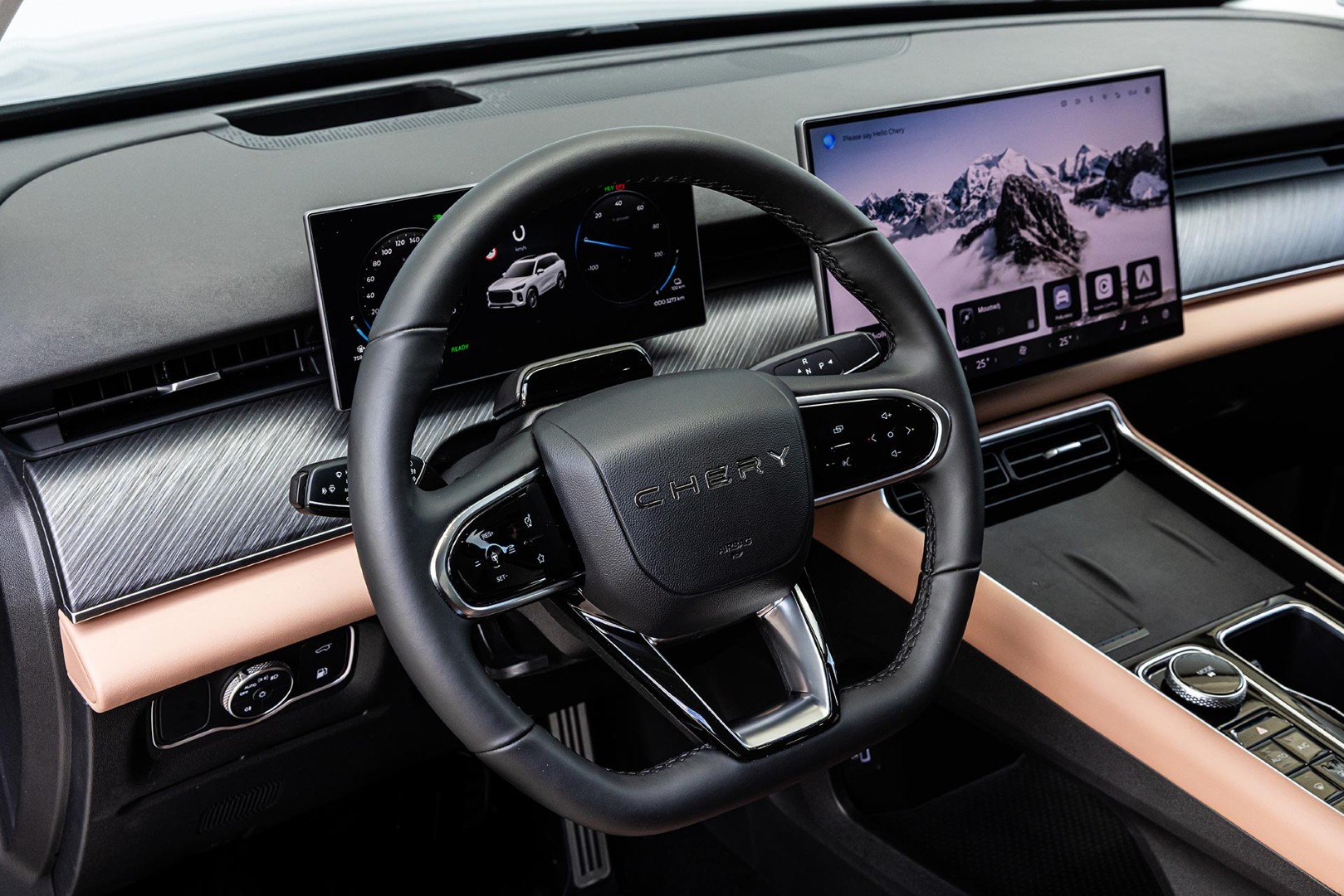 Το νέο Chery Tiggo 9 PHEV δεν περνάει απαρατήρητο