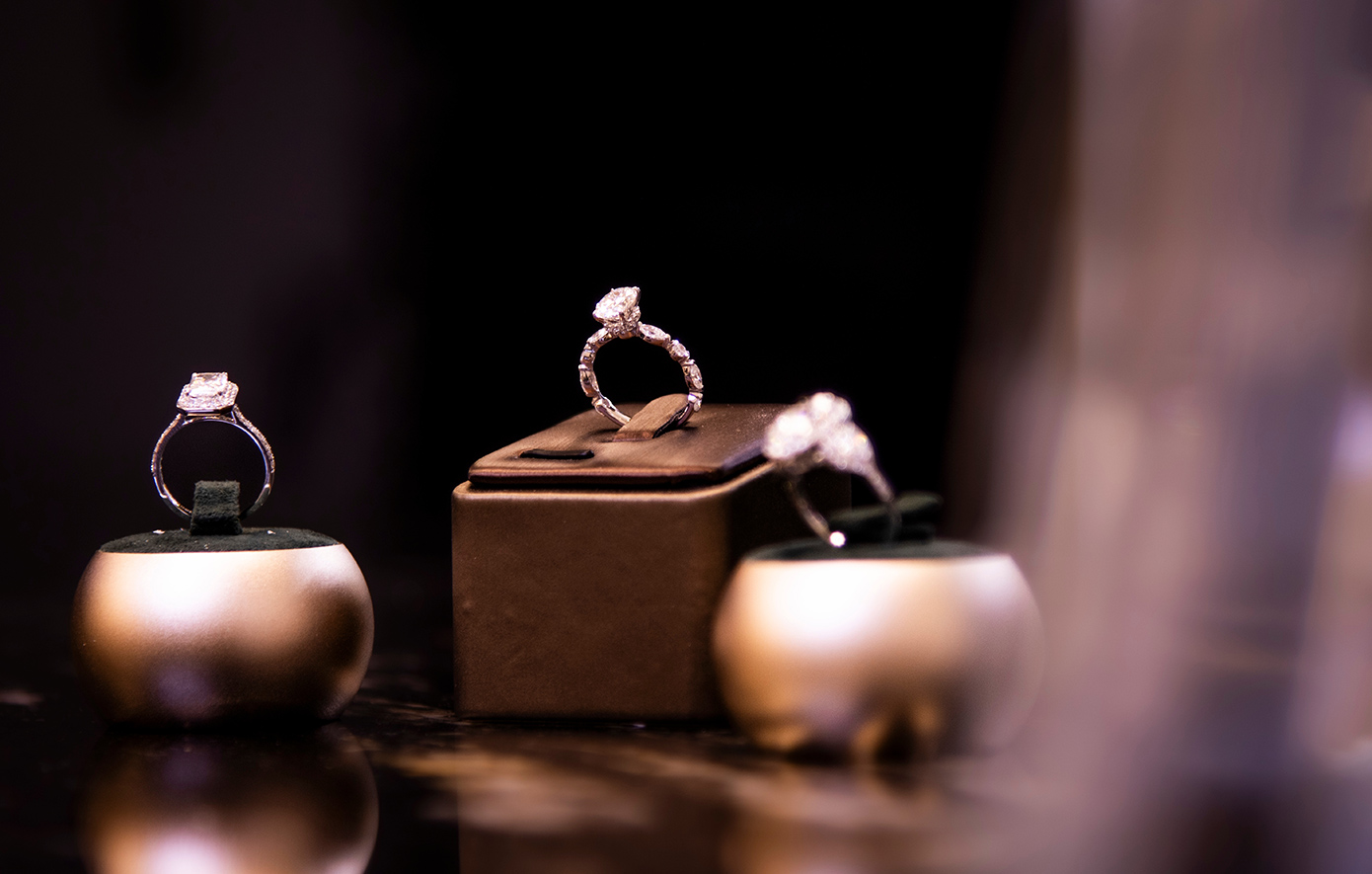 «Ένας απατεώνας έκλεψε τα λεφτά μου και αγόρασε στη σύζυγό του διαμαντένιο δαχτυλίδι» &#8211; Πώς μία γυναίκα έχασε σχεδόν ένα εκατομμύριο