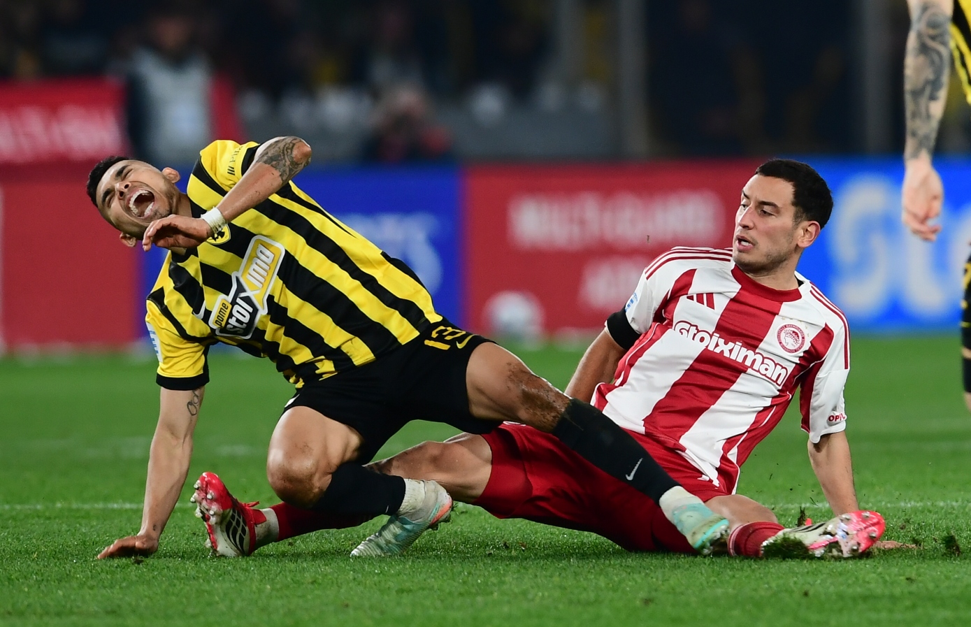 ΑΕΚ, Ολυμπιακός ή ΠΑΟΚ; Ο υπερυπολογιστής εκτιμά ποια ομάδα θα τερματίσει πρώτη