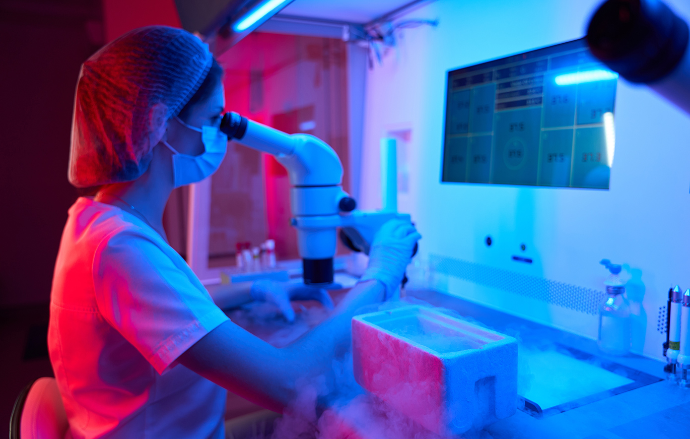 Ιατρικό Θαύμα στη Γαλλία: Η πρώτη ενδομήτρια θεραπεία εμβρύου με σπάνιο όγκο στον κόσμο