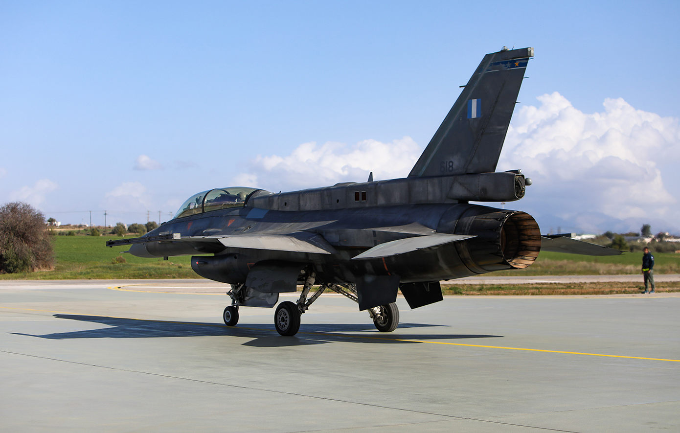F-16 VIPER F-16 VIPER