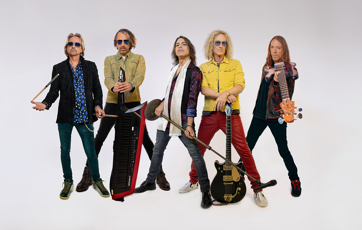 Foreigner: Έξι πράγματα που πρέπει να γνωρίζεις για το θρυλικό συγκρότημα πριν την πρώτη τους συναυλία στην Αθήνα
