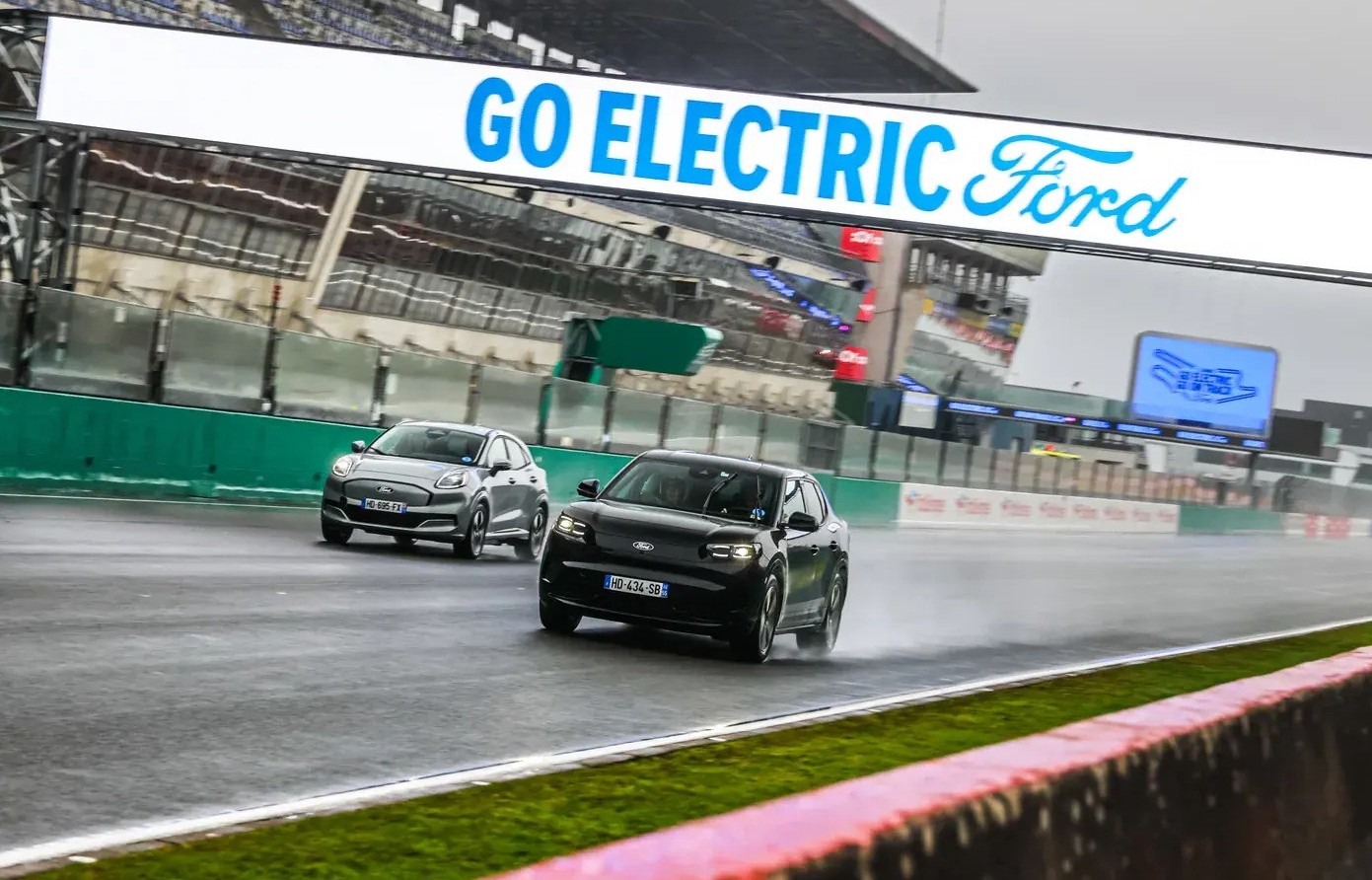 Τα ηλεκτρικά μοντέλα της Ford στην θρυλική πίστα του Le Mans Τα ηλεκτρικά μοντέλα της Ford στην θρυλική πίστα του Le Mans