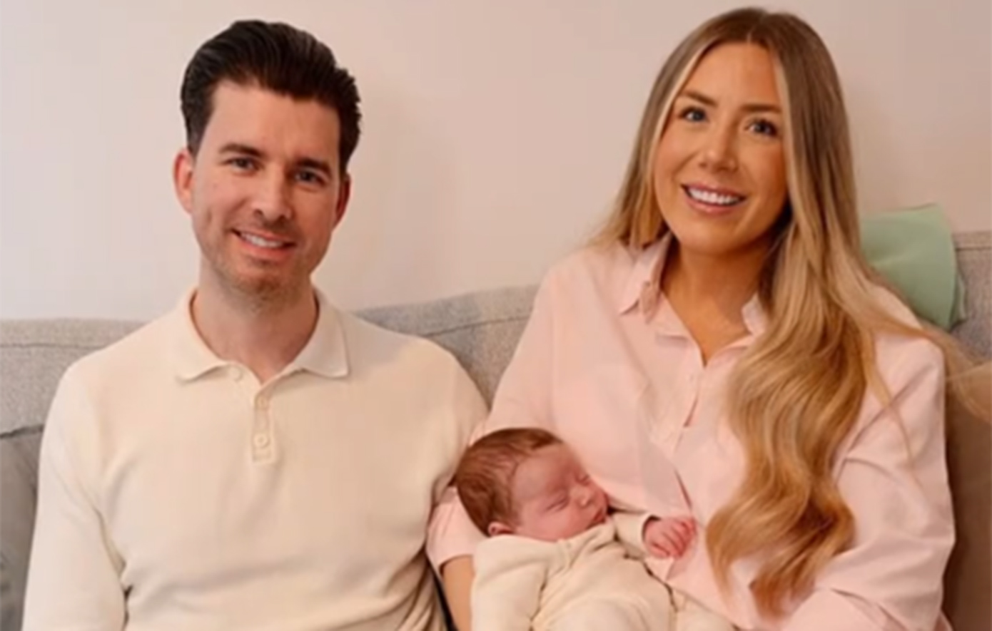 Θαύμα της ιατρικής: Γεννήθηκε το πρώτο μωρό στη Βρετανία με μεταμόσχευση μήτρας από νεκρή δότρια