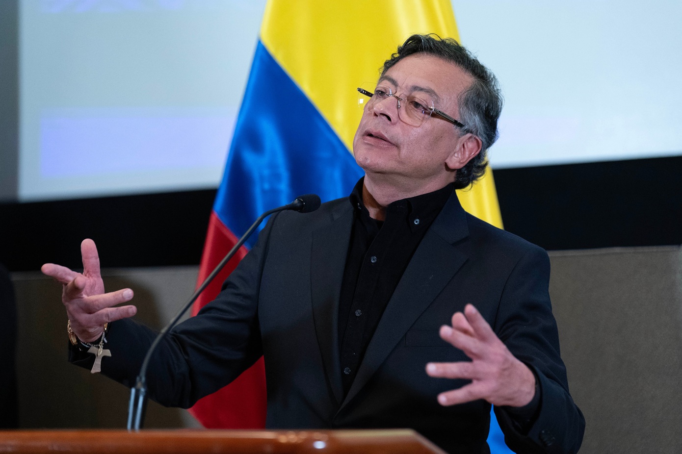 Ο Γκουστάβο Πέτρο δήλωσε πως γλύτωσε από απόπειρα δολοφονίας στην Κολομβία