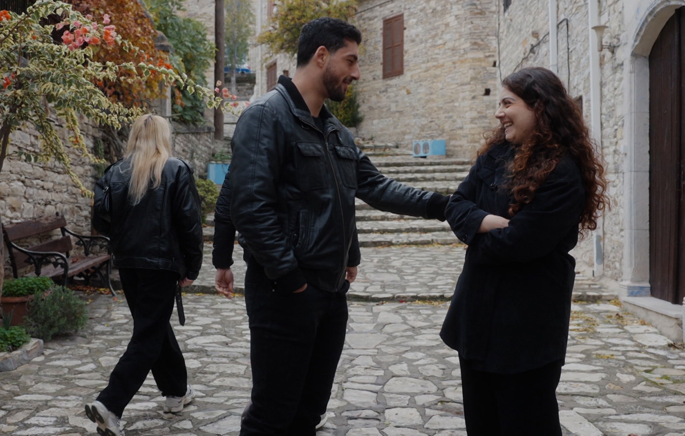 Η γη της ελιάς Η γη της ελιάς