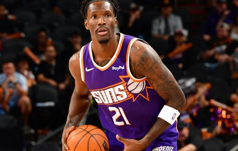 Σε&#8230; συναγερμό η EuroLeague, ο Χέιζ-Ντέιβις έμεινε ελεύθερος από τους Μπακς