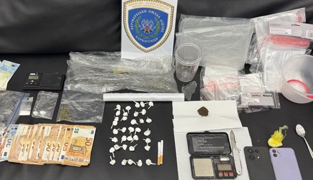 «Χτύπημα» του Λιμεναρχείου Πειραιά σε κύκλωμα διακίνησης ναρκωτικών &#8211; Συνελήφθη 23χρονος διακινητής, αναζητείται συνεργός του