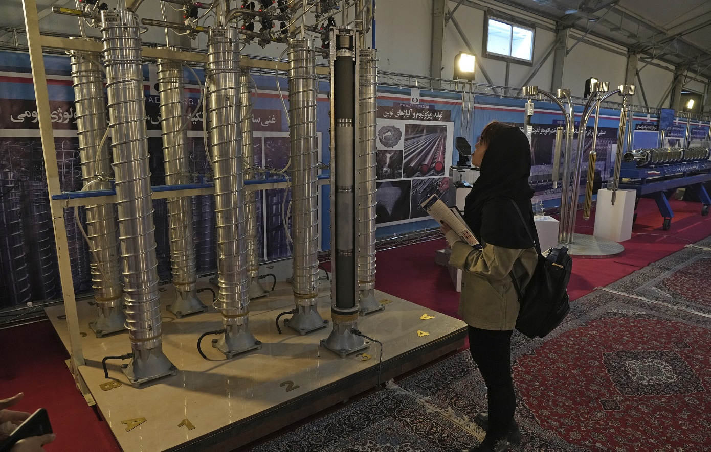 Μυστικές συνομιλίες ΗΠΑ – Ιράν στη Γενεύη: Τι κρύβεται πίσω από το σκληρό παζάρι για τον εμπλουτισμό