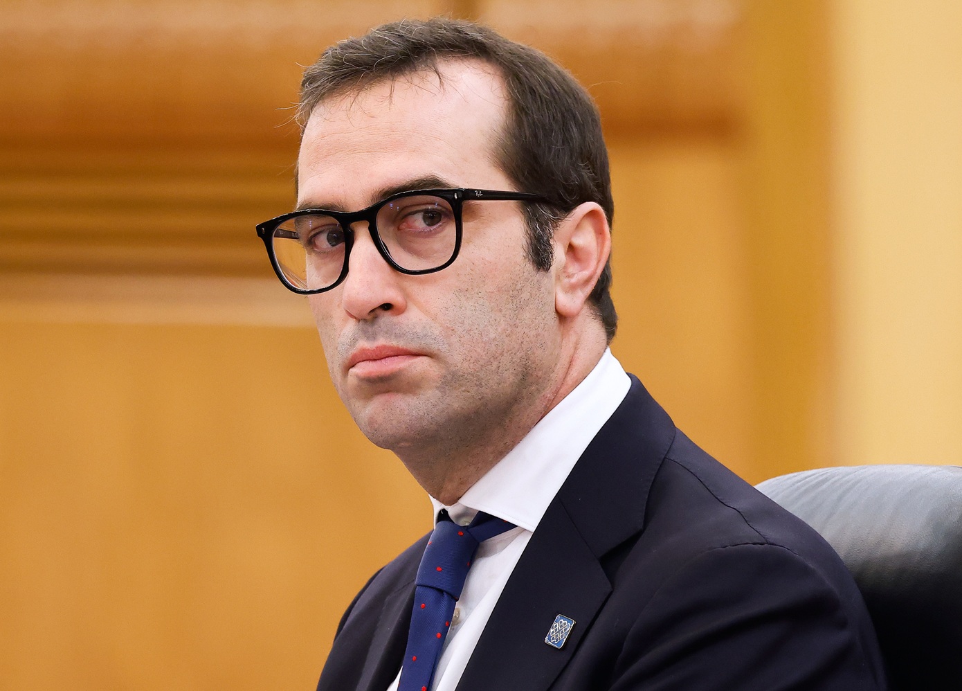 Πώς η Ισπανία στήνει την ασπίδα της Ευρώπης απέναντι στην Κίνα και τις ΗΠΑ