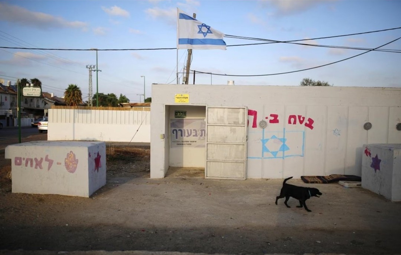 Ισραήλ: Ανοίγουν όλα τα δημόσια καταφύγια στην Μπερ Σεβά ενόψει πιθανής σύγκρουσης με το Ιράν