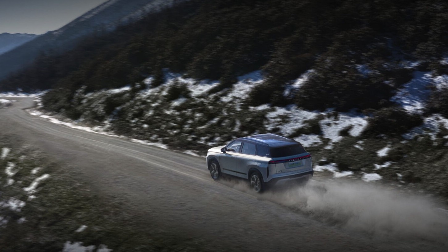 Το εντυπωσιακό Jaecoo 7 κατακτά νέες κορυφές