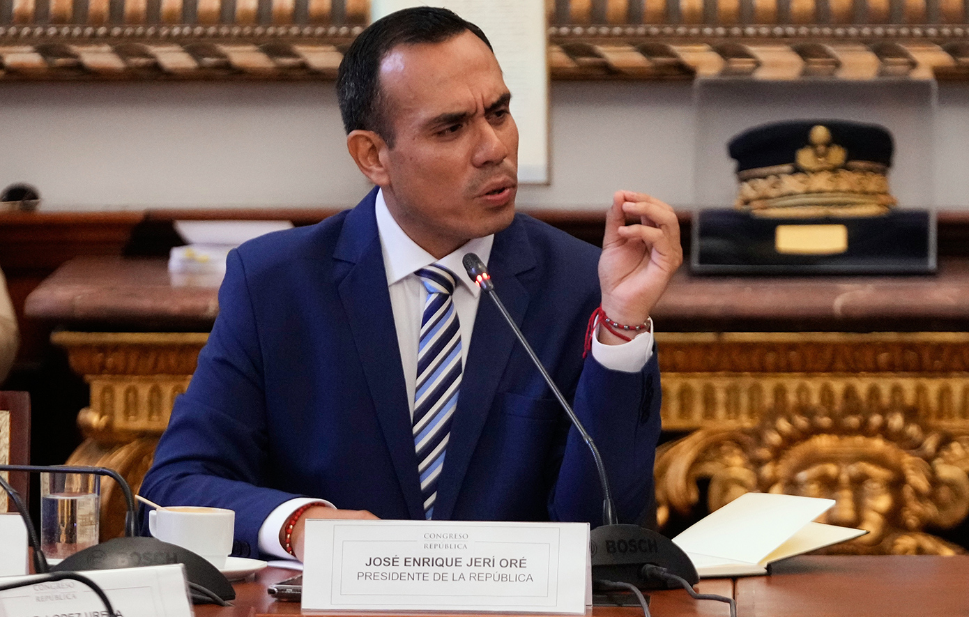 Περού: Καθαιρέθηκε ο Χοσέ Χερί – Η χώρα αναζητά τον 9ο πρόεδρό της μέσα σε δέκα χρόνια