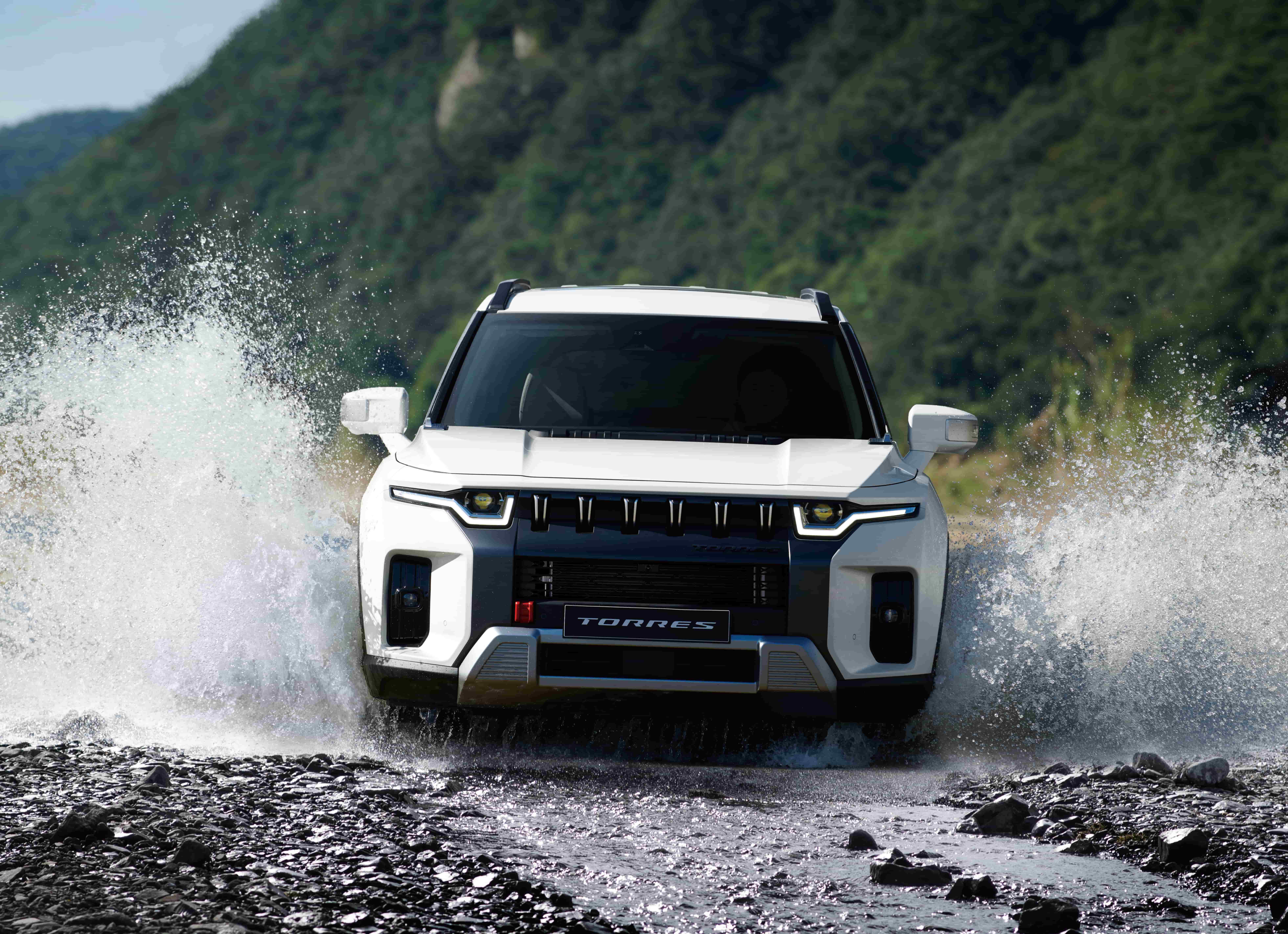 KGM Torres HEV: Το υβριδικό «value for money»