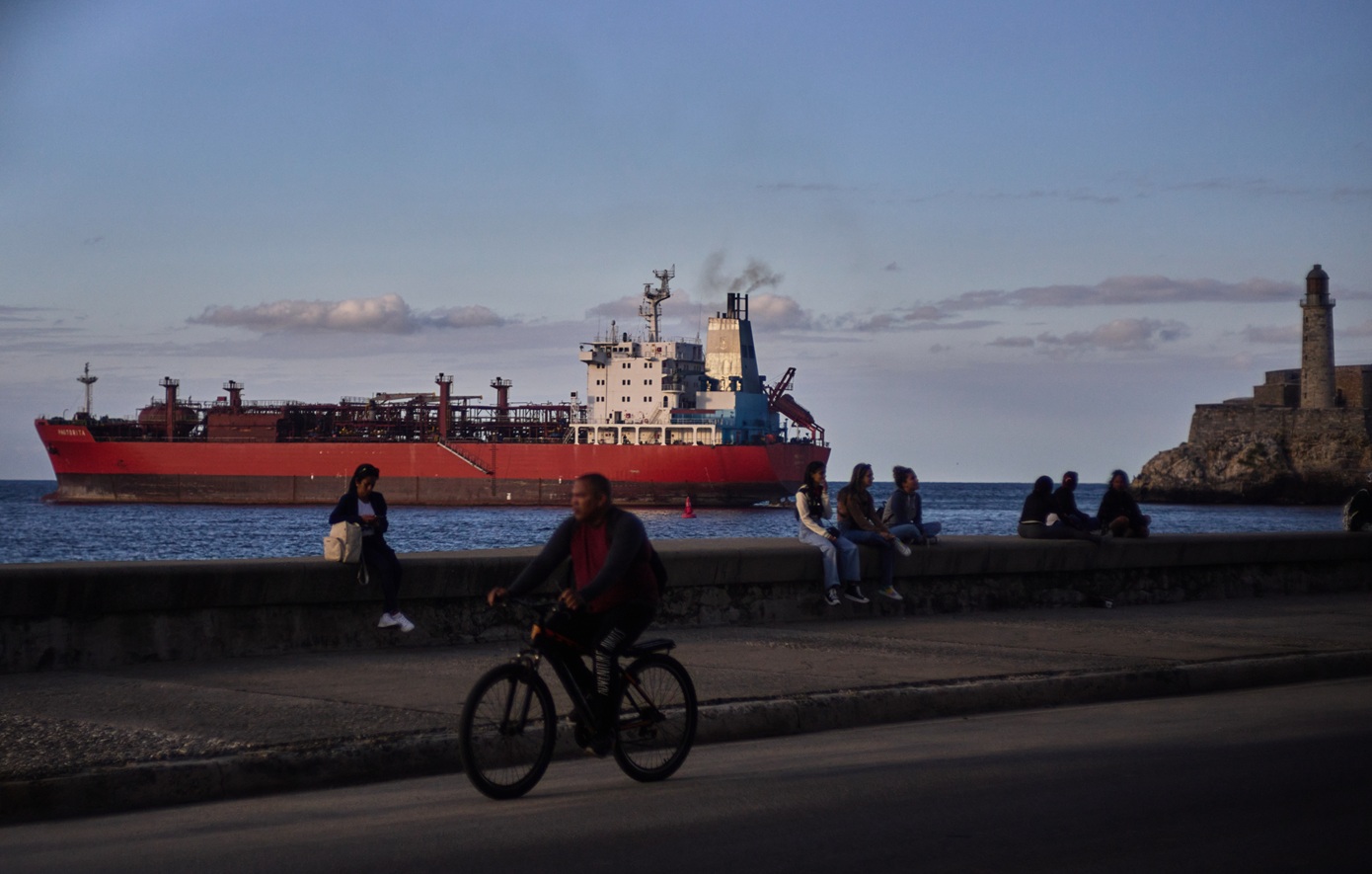 Θρίλερ στην Καραϊβική: Πώς η Κούβα πιέζεται να γονατίσει από τις απειλές Τραμπ για το πετρέλαιο
