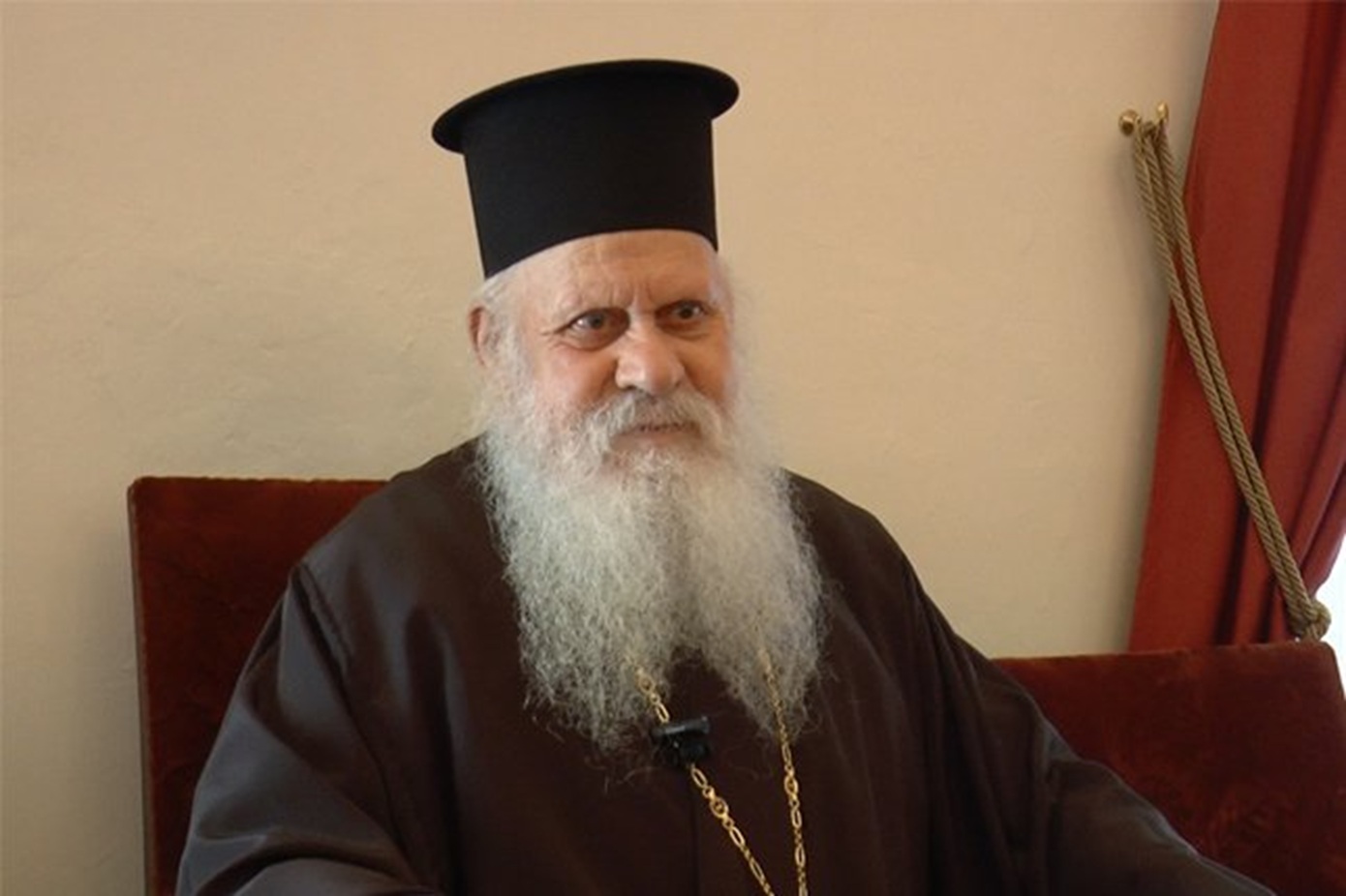 Εκοιμήθη ο Μητροπολίτης πρώην Θήρας Επιφάνιος σε ηλικία 92 ετών