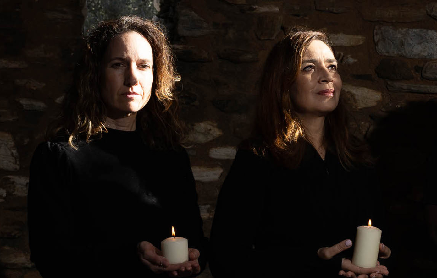 Η μυσταγωγική εκδοχή της Νέκυιας από τη Φένια Παπαδόδημα είναι ένα μουσικό ταξίδι που δεν χάνεται