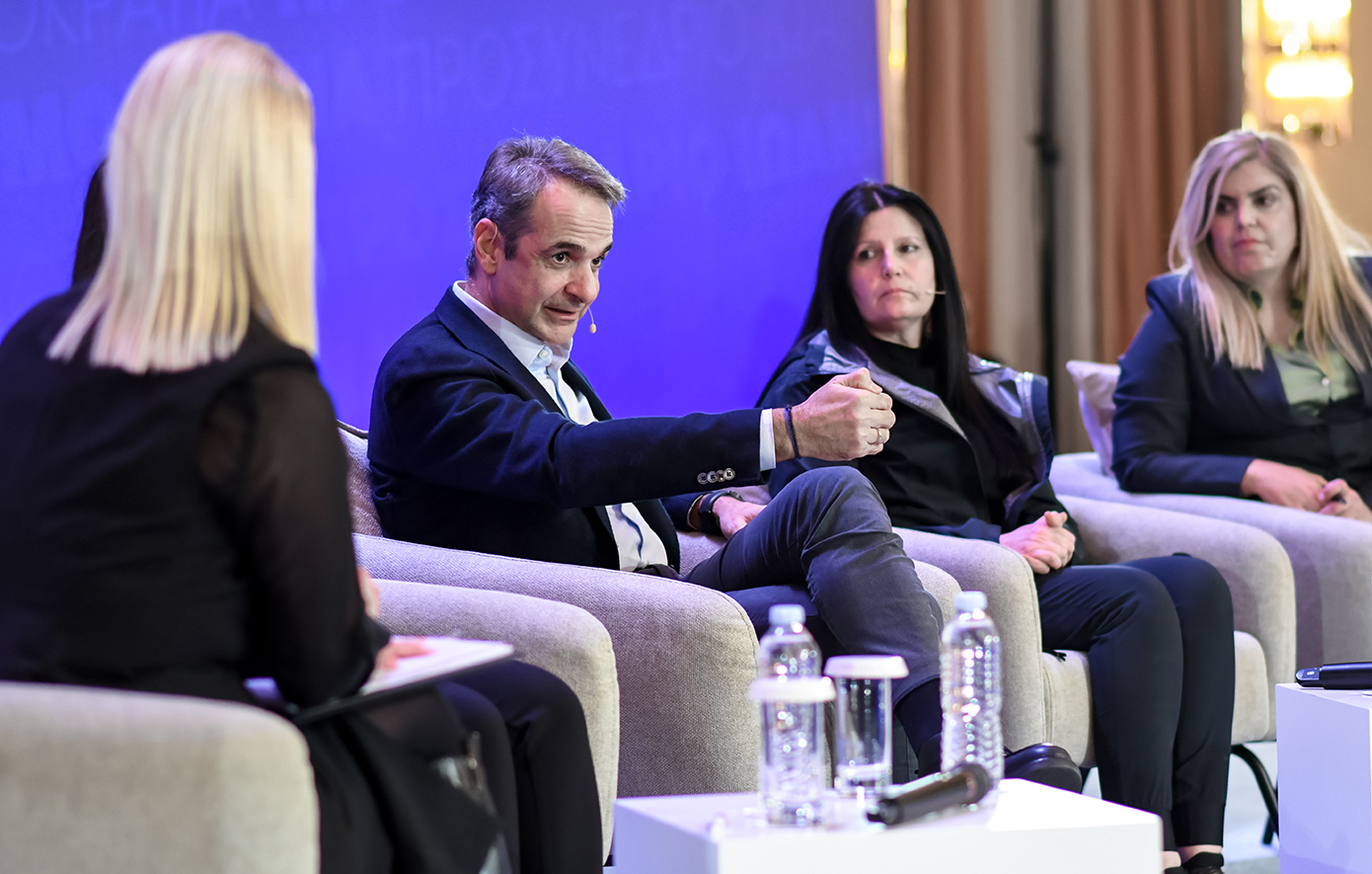 Μητσοτάκης: «Η δέσμευσή μας για περισσότερες και καλύτερα αμειβόμενες δουλειές γίνεται πράξη»