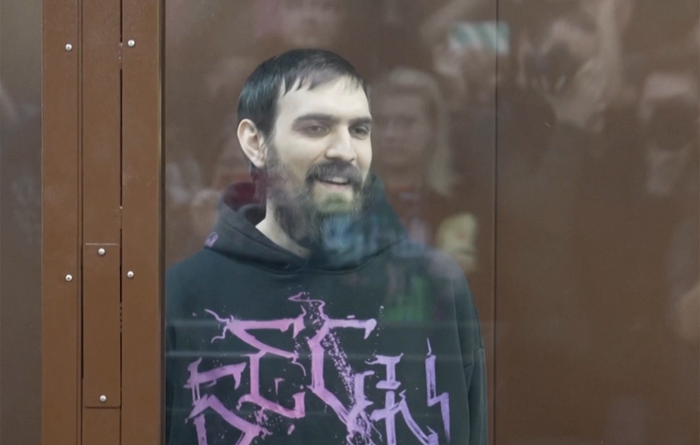 Το αστείο που «έκοψε» την ελευθερία: Έξι χρόνια φυλακή στον Αρτέμι Οστάνιν