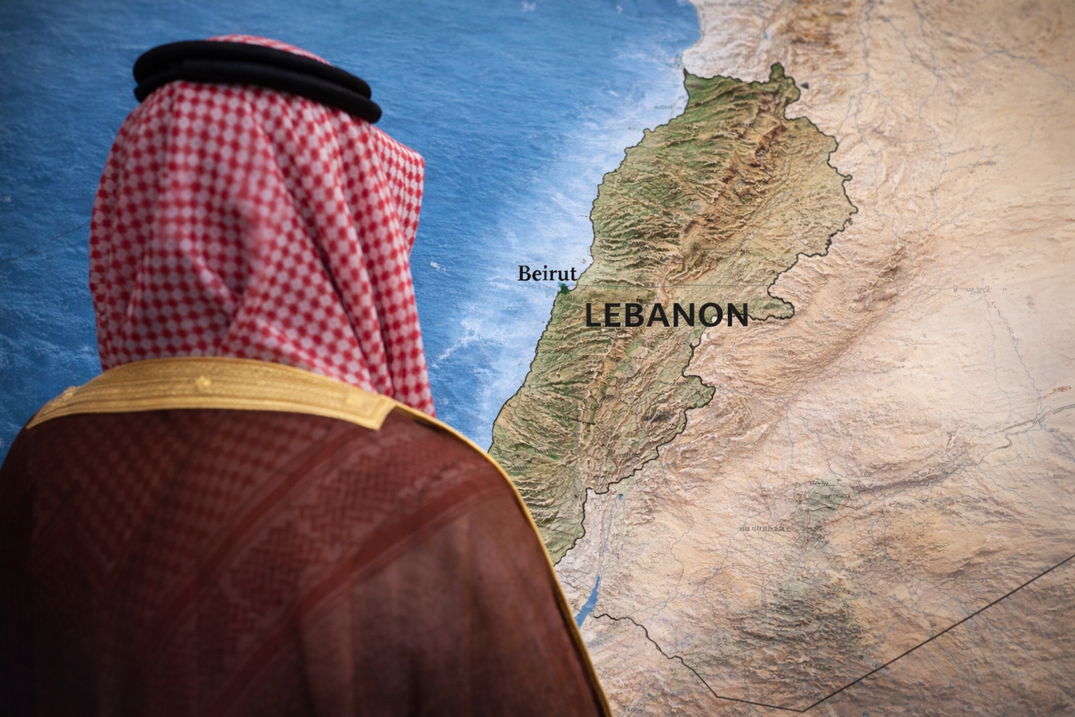 «Ψεύτικος πρίγκιπας από τη Σαουδική Αραβία»: Ο φτωχός μηχανικός που κινούσε τα νήματα στον Λίβανο