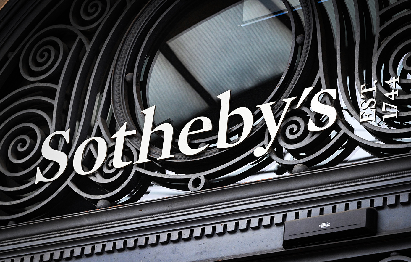 Η Safeya Binzagr έγραψε ιστορία: Τιμή-μαμούθ για το «Coffee Shop in Madina Road»