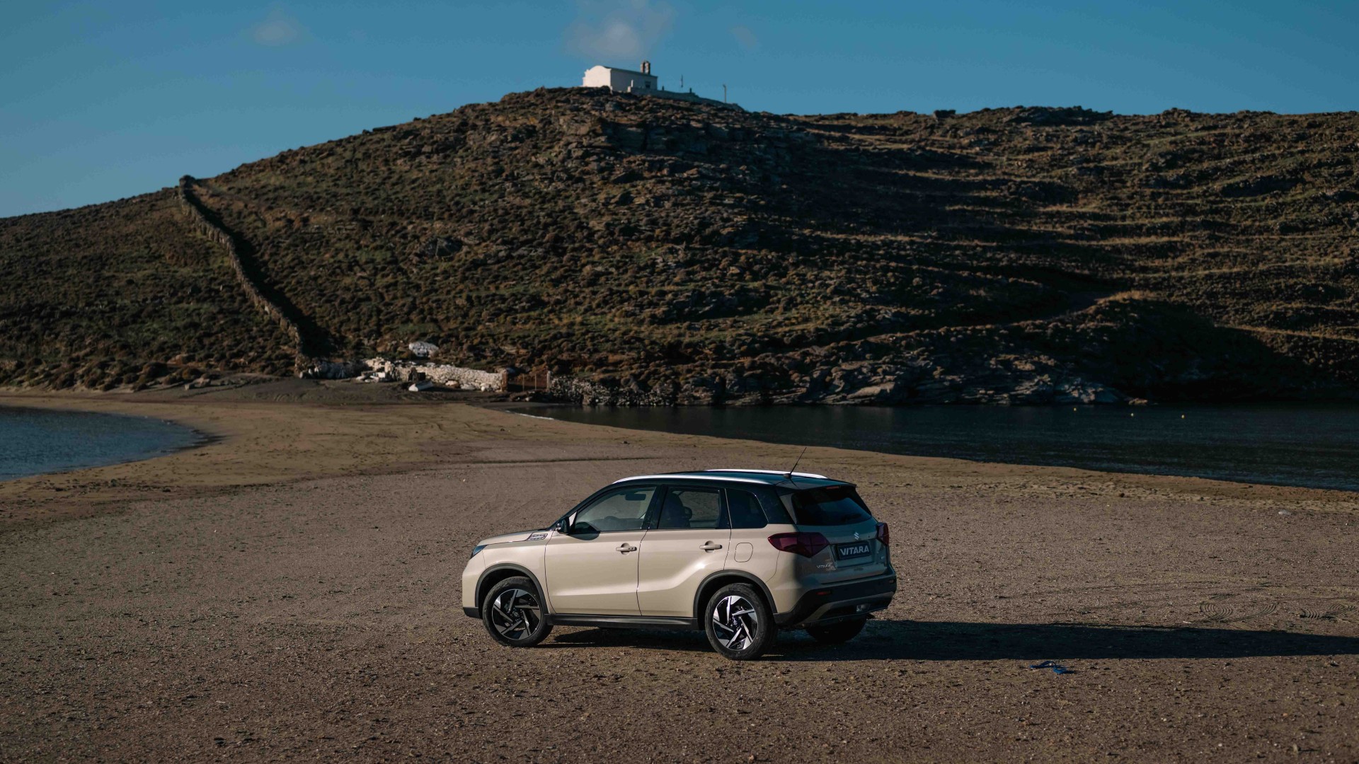 Το Suzuki Vitara πρωταγωνιστεί σε κινηματογραφική τριλογία