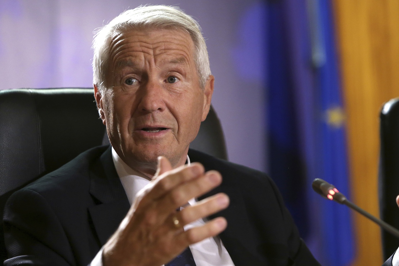 Έρευνα για τον πρώην πρωθυπουργό της Νορβηγίας, Θόρμπιορν Γιάγκλαντ σχετικά με την υπόθεση Έπσταϊν