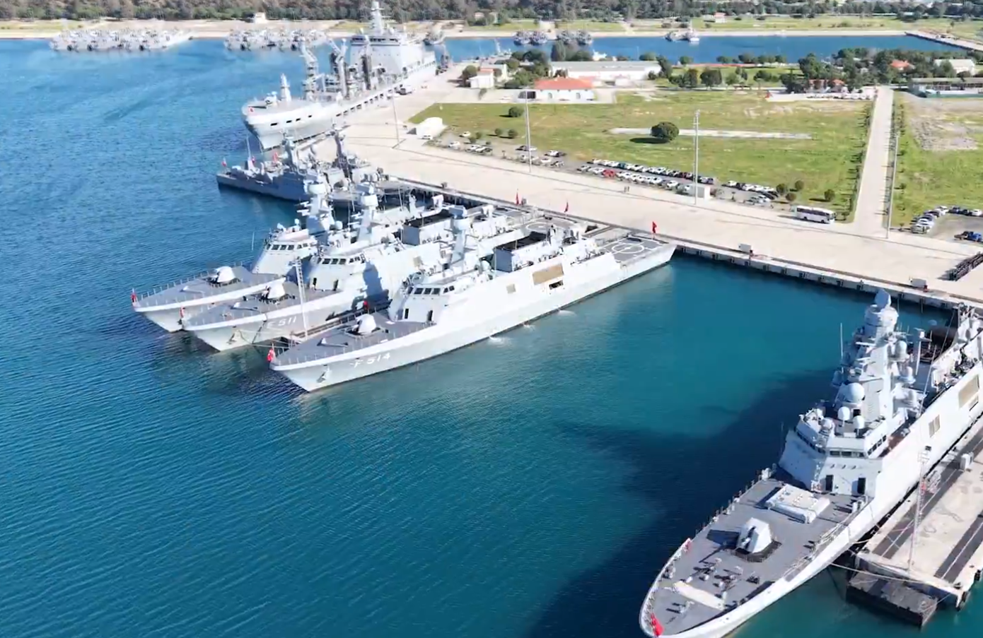 Νέα εποχή Τουρκίας-ΗΠΑ: Γιατί ο Τραμπ «χτυπά την πόρτα» του Ερντογάν για ναυπήγηση φρεγατών;