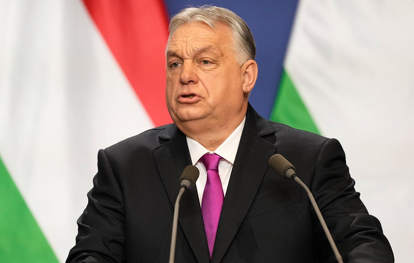 Το προβάδισμά του έναντι του Fidesz του Όρμπαν διευρύνει το αντιπολιτευόμενο κόμμα Tisza