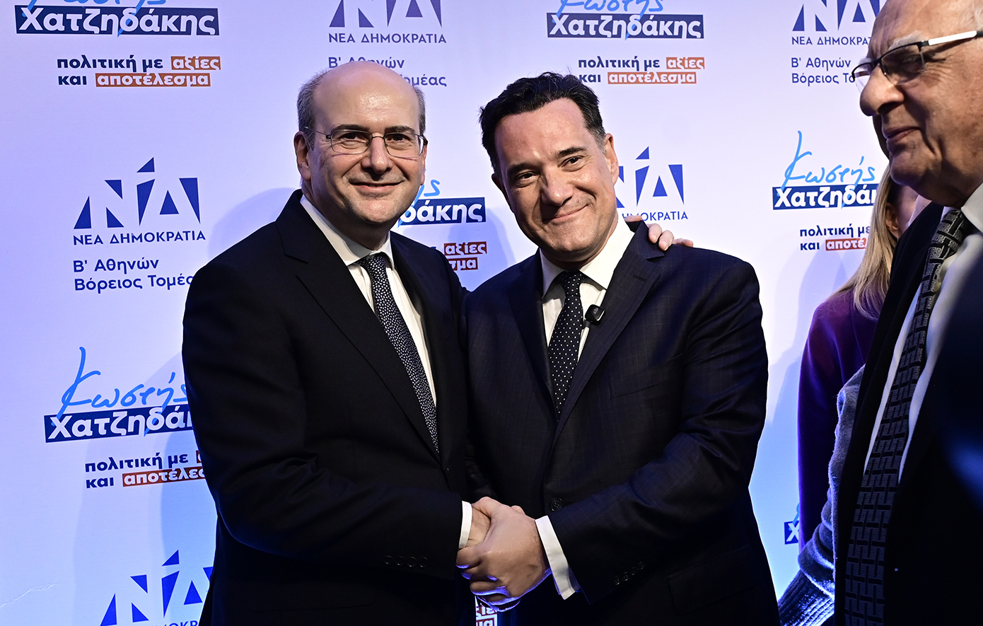 Παρουσία του Αντιπροέδρου της Κυβέρνησης η κοπή της Πρωτοχρονιάτικης πίτας και η απονομή των 1ων Επιχειρηματικών Βραβείων του Επιμελητηρίου Ηλείας