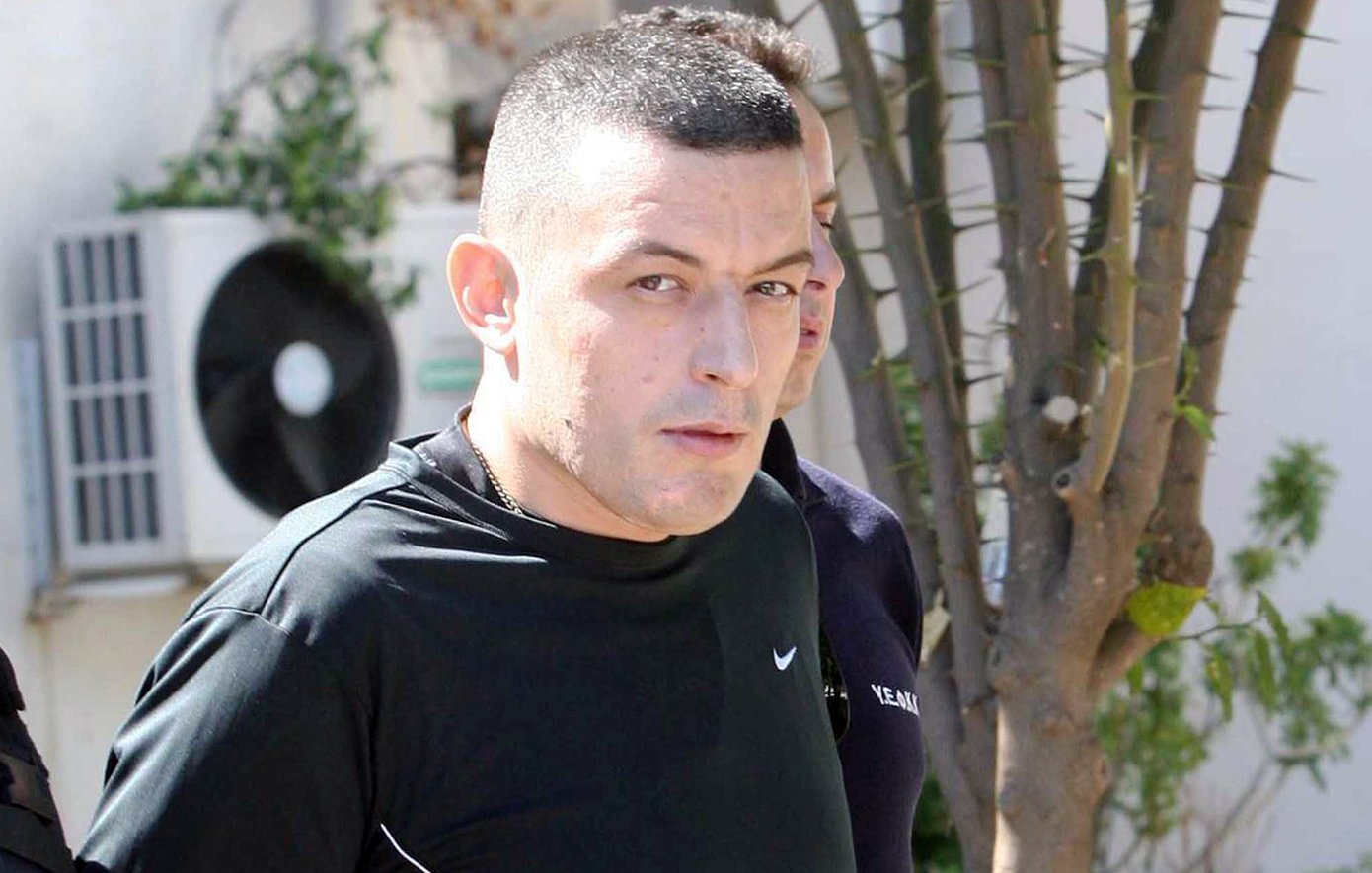 Παρουσία του Αλκέτ Ριζάι η δολοφονία του βαρυποινίτη στις φυλακές Δομοκού &#8211; «Πώς βρέθηκαν τρεις ισοβήτες μέσα στο αρχιφυλακείο;»