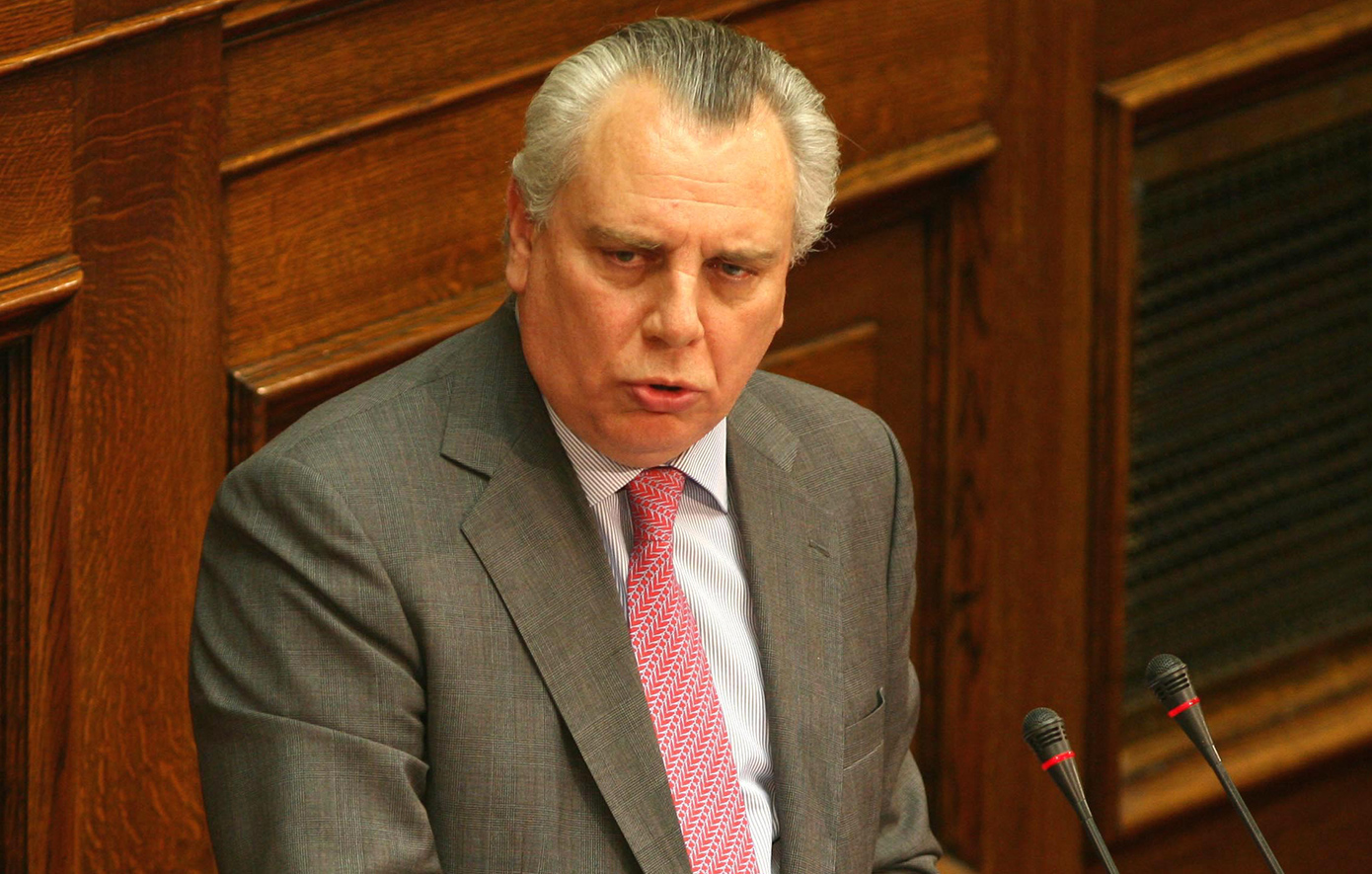 Αναστάσης Παπαληγούρας: Η παρακαταθήκη του απέναντι στην ενδοοικογενειακή βία – Τι ακριβώς άλλαξε ο νόμος του 2006