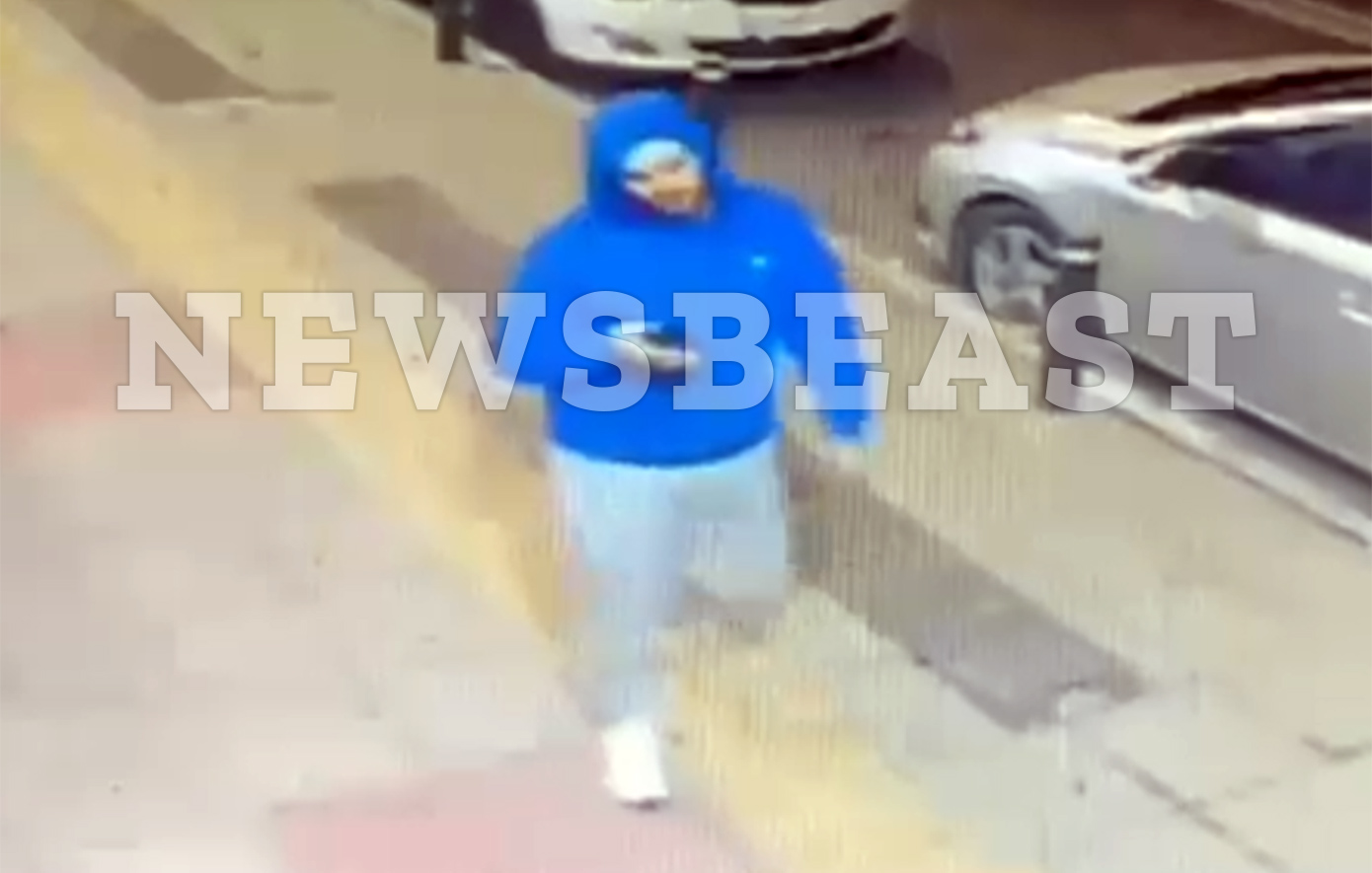 Βίντεο λίγο πριν από την αρπαγή του 27χρονου που βρέθηκε νεκρός σε ρέμα στη Νέα Πέραμο