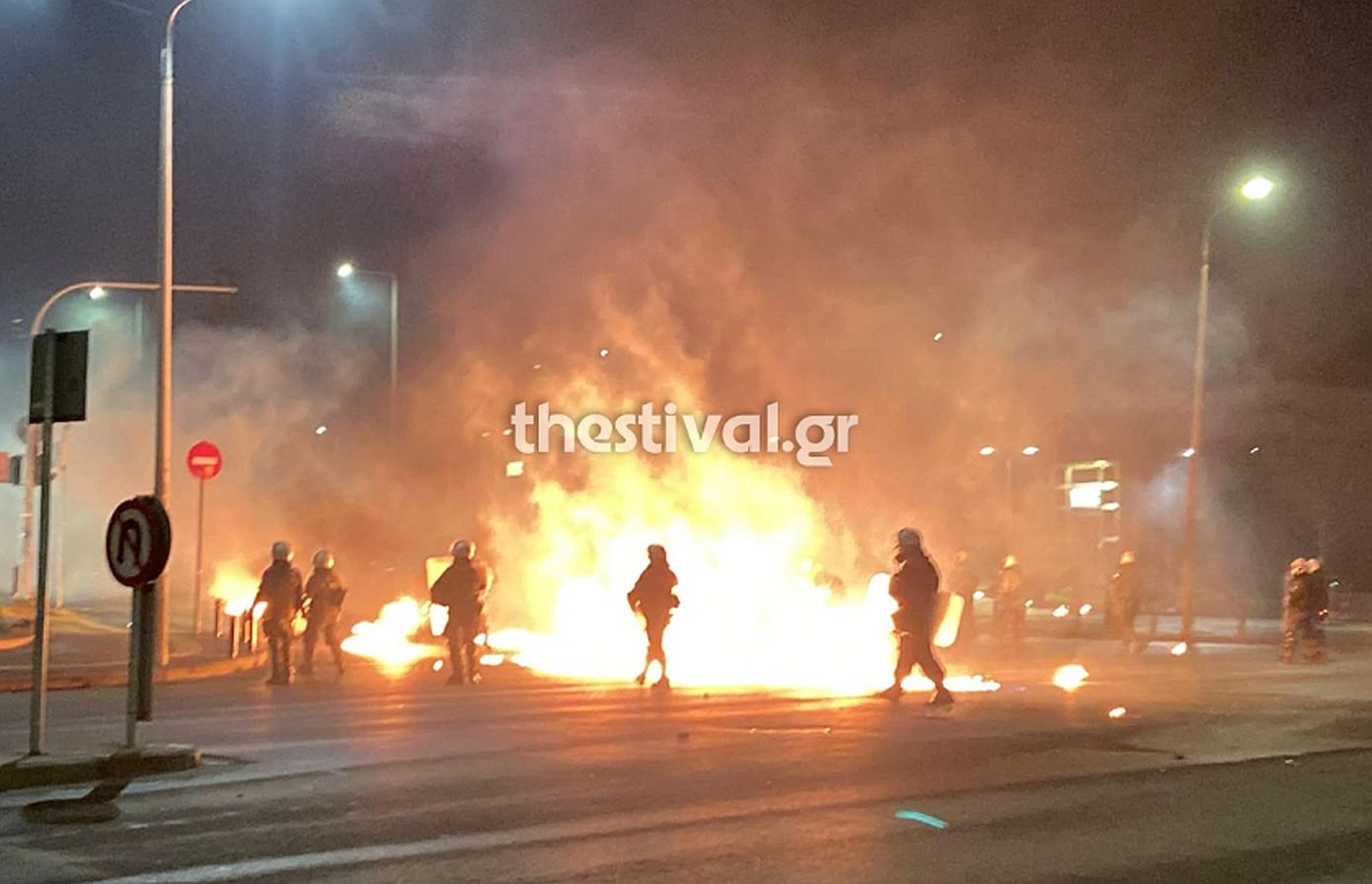 Τελεσίγραφο 48 ωρών από το υπουργείο Παιδείας στο ΑΠΘ για τα επεισόδια: «Οι ευθύνες θα ζητηθούν και θα αποδοθούν»