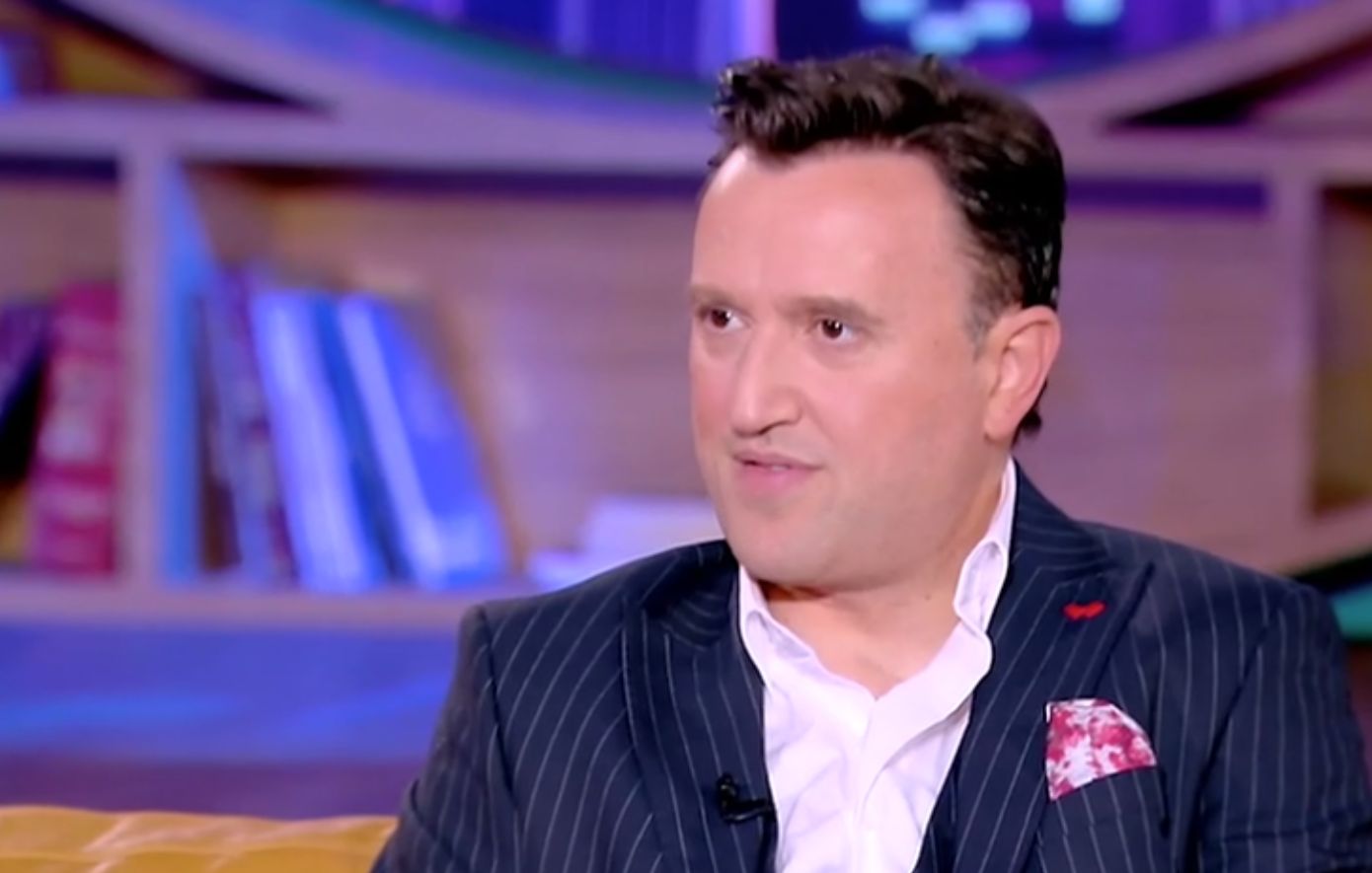 Αργύρης Αγγέλου: Πολλές φορές όταν πηγαίνω σε ένα περιβάλλον που δεν γνωρίζω, κάνω τον χαζούλη, τους έχω ξεγελάσει όλους