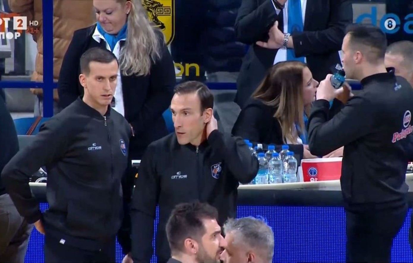 Άρης &#8211; Παναθηναϊκός: Έσταζε το Αλεξάνδρειο, «συνεχίζουμε και βλέπουμε» είπαν οι διαιτητές